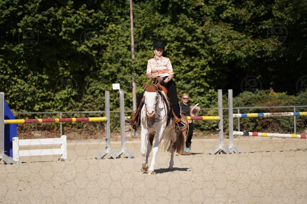 s_A_908097.JPG